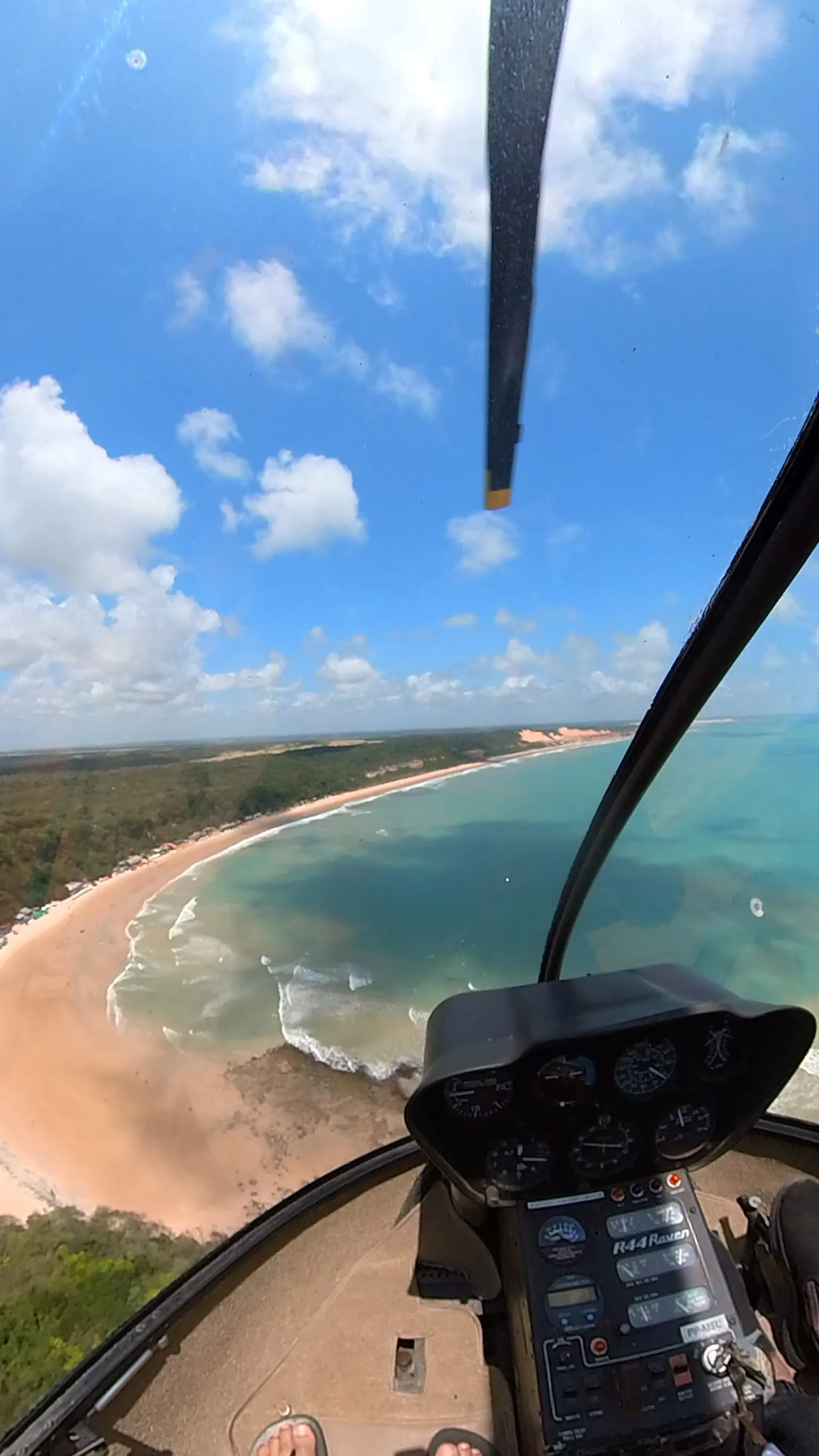 Mídia 7 de Experiencias de Helicóptero em Pipa