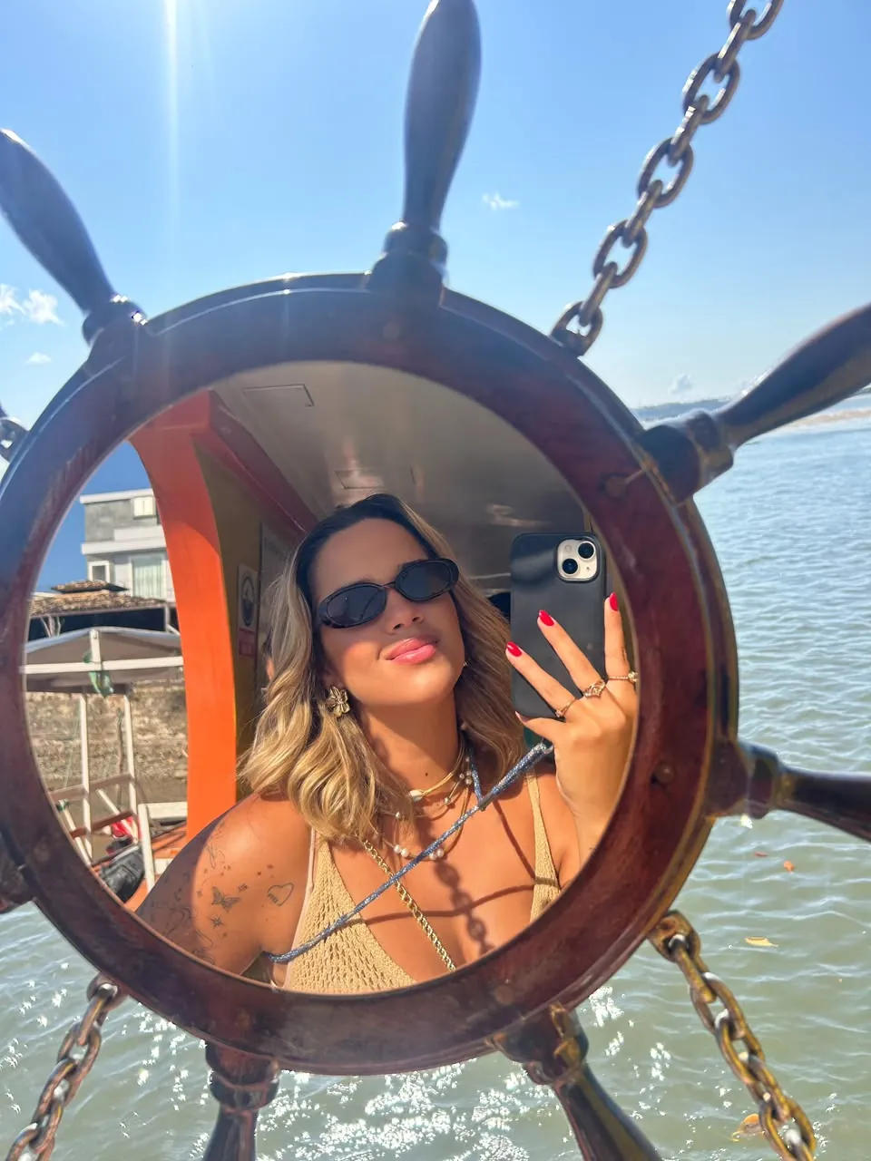 Mídia 5 de Pagode en el Barco — o melhor pagode de Pipa